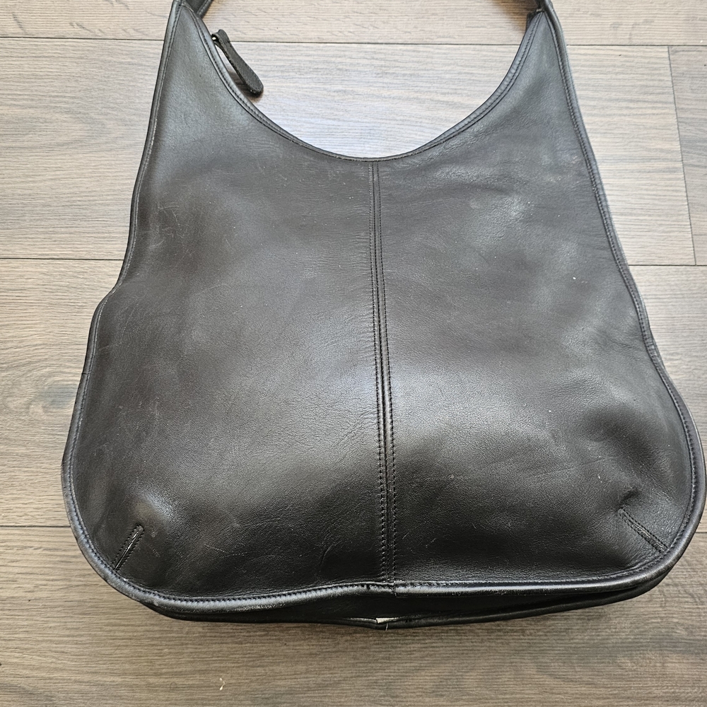Vintage Coach 9026 Black Leather Hobo Bag - Women - Picture 8 of 9